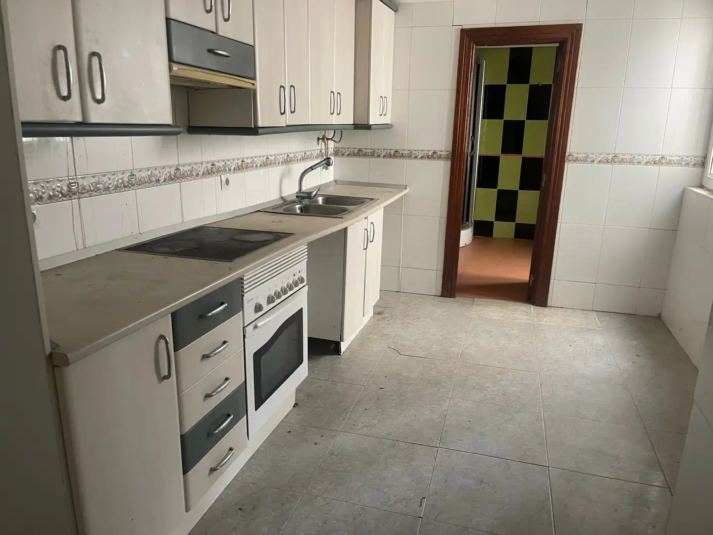 Cocina de Apartamento en venta en Palencia con Balcón