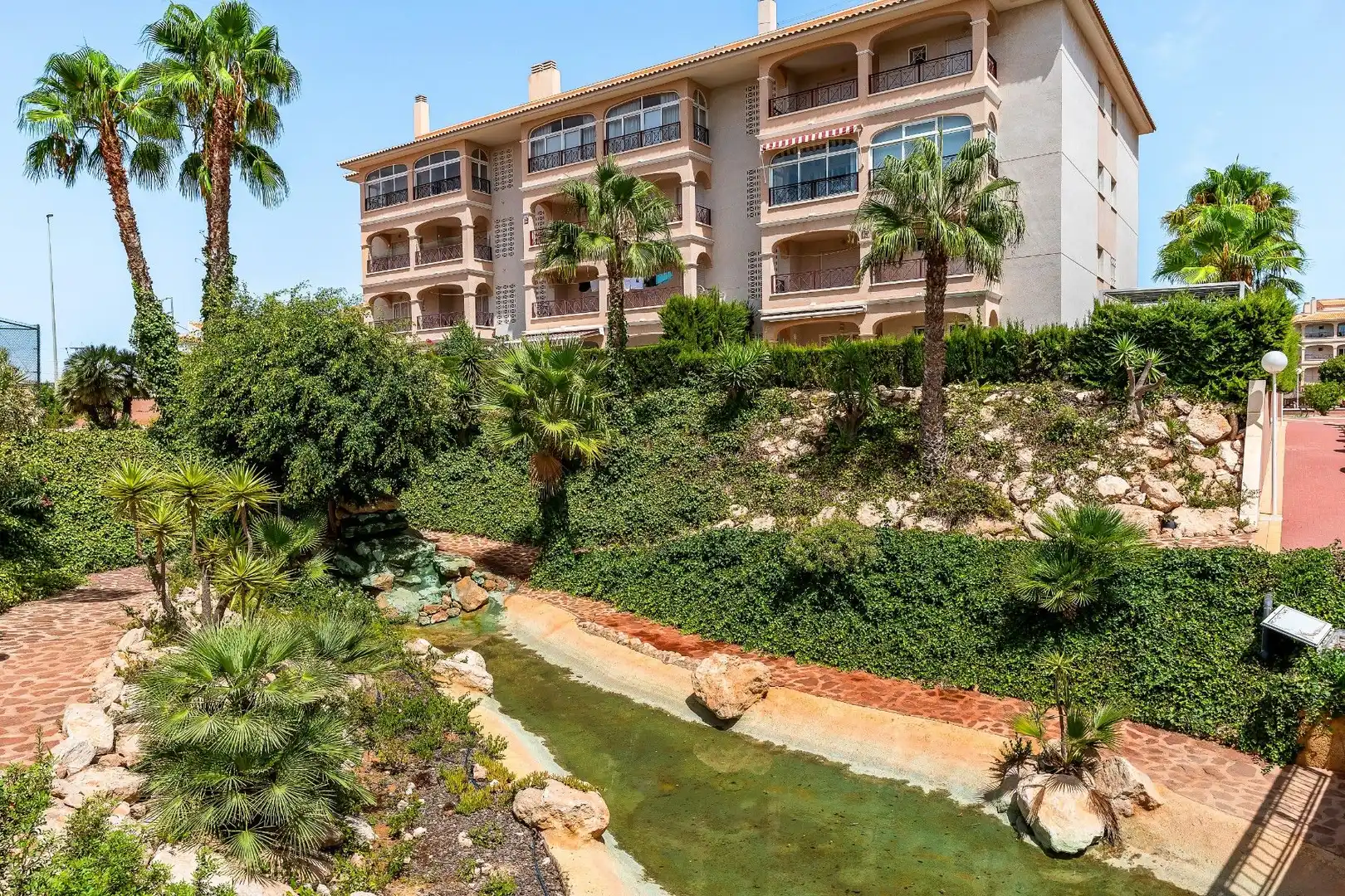 Apartamento con piscina en venta en Calle del Pavo Real, imagen 30