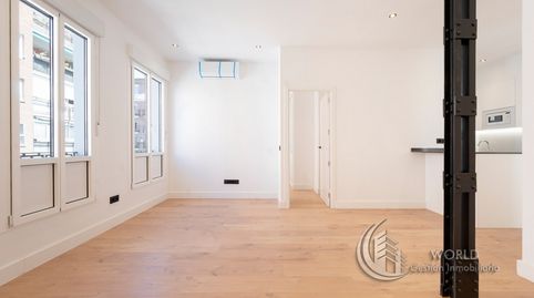 Foto 2 de Piso en venta en Calle de Granada, Pacífico, Madrid Capital