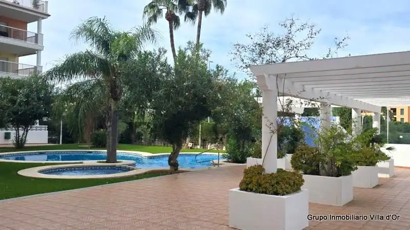Schwimmbecken von Wohnungen zur Miete in Dénia mit Klimaanlage, Heizung und Terrasse