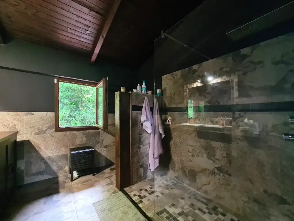 Baño de Casa o chalet en venta en Pravia con Calefacción, Jardín privado y Terraza