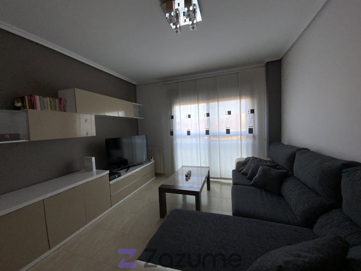 Sala d'estar de Pis de lloguer en  Valencia Capital amb Aire condicionat, Terrassa i Moblat