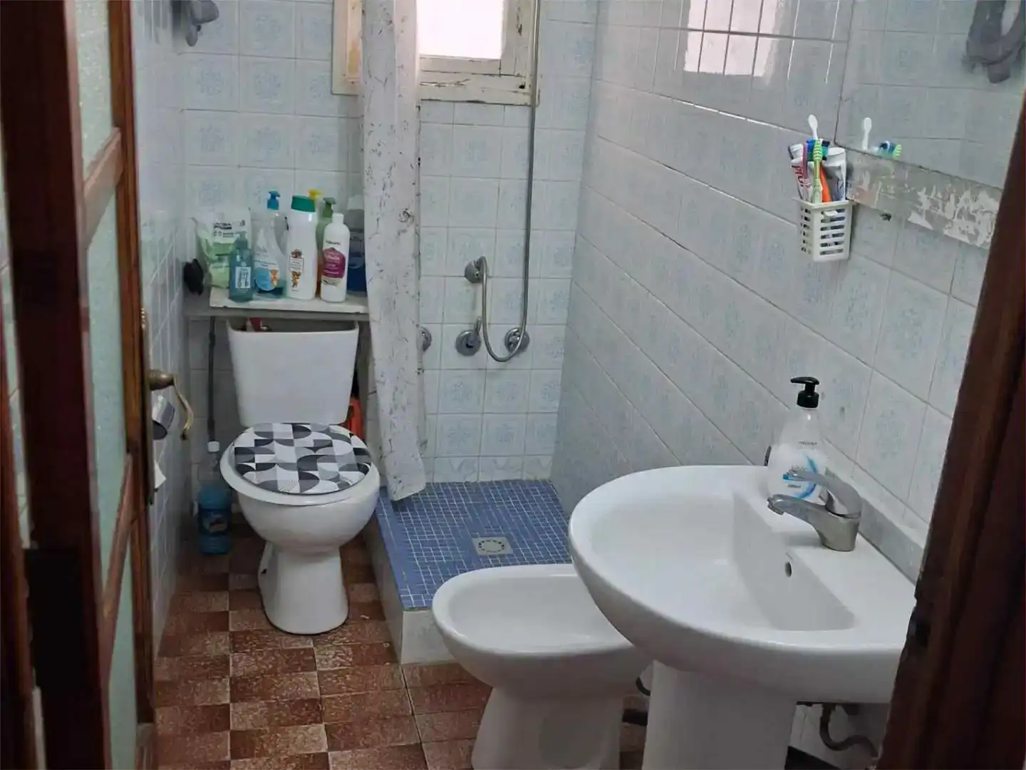 Baño de Piso en venta en Ontinyent con Trastero y Balcón