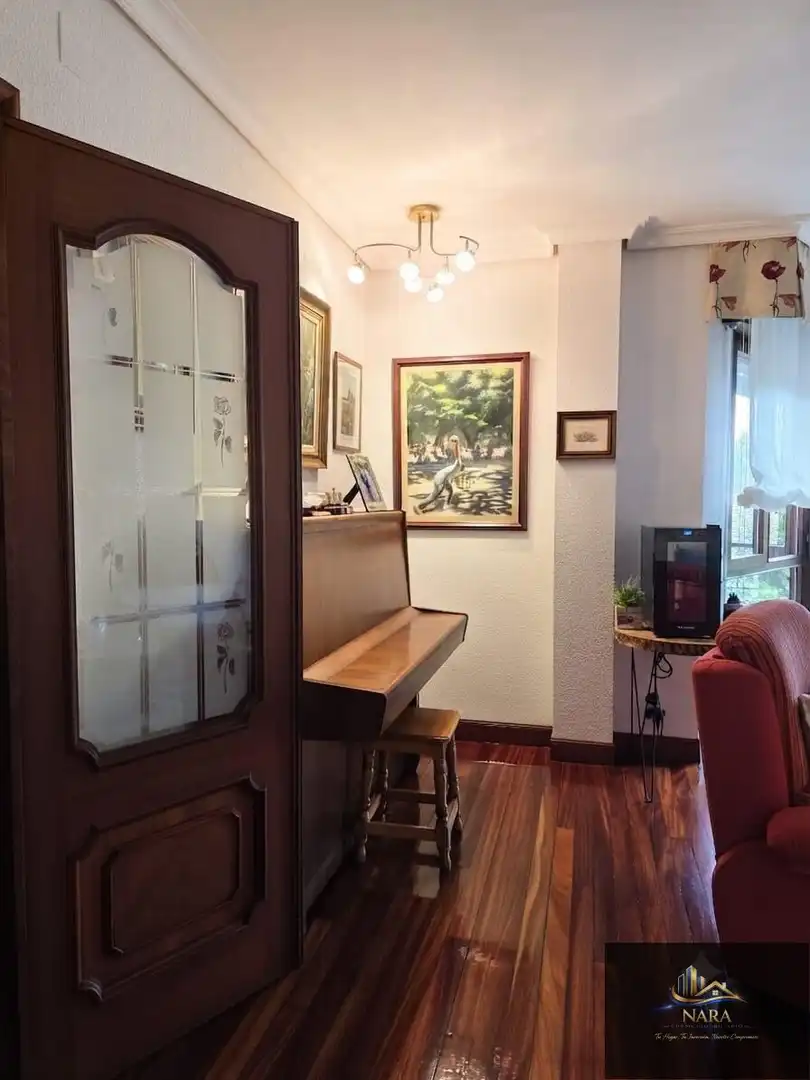 Houses for sale in Torrelavega   with Heating, Private garden and Parquet flooring