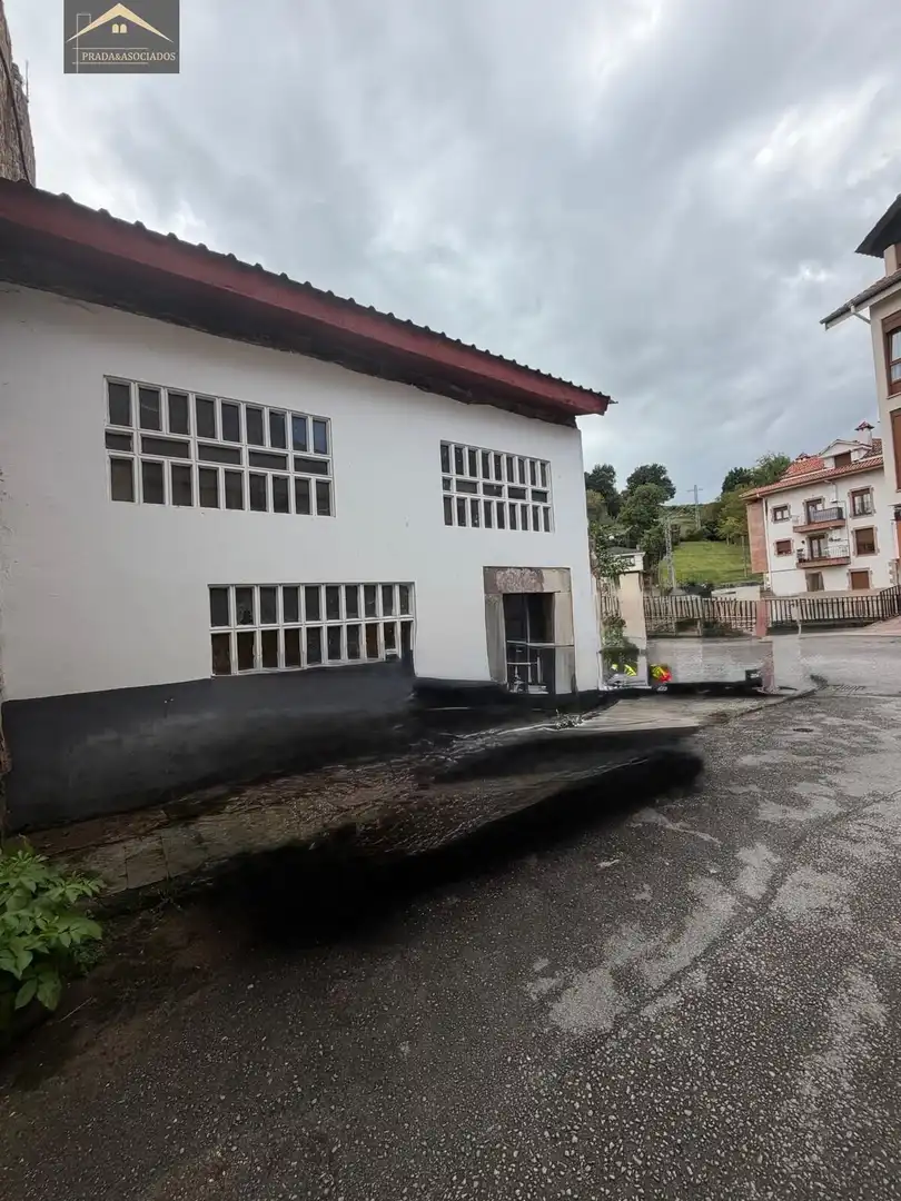 Finca rústica en venta en Cabezón de la Sal