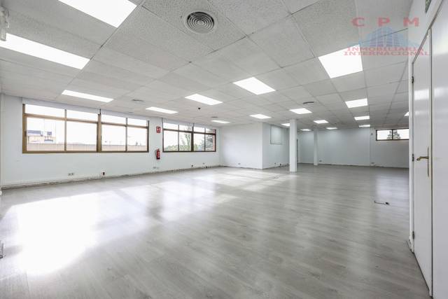 Oficina en Alquiler en La Florida -  El  Plantío