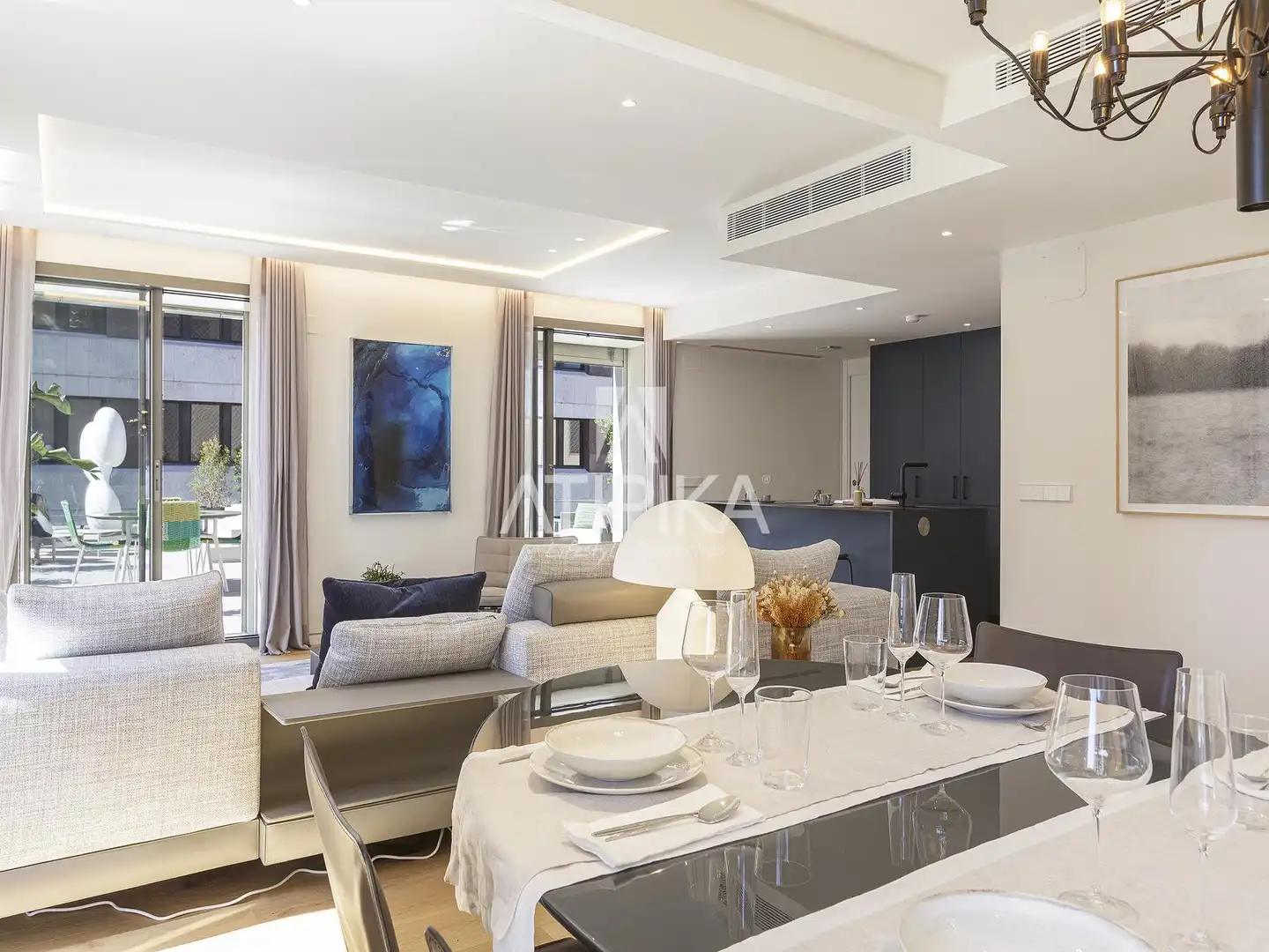 Wohnzimmer von Dachboden zum Verkauf in Barcelona mit Klimaanlage, Heizung und Terrasse