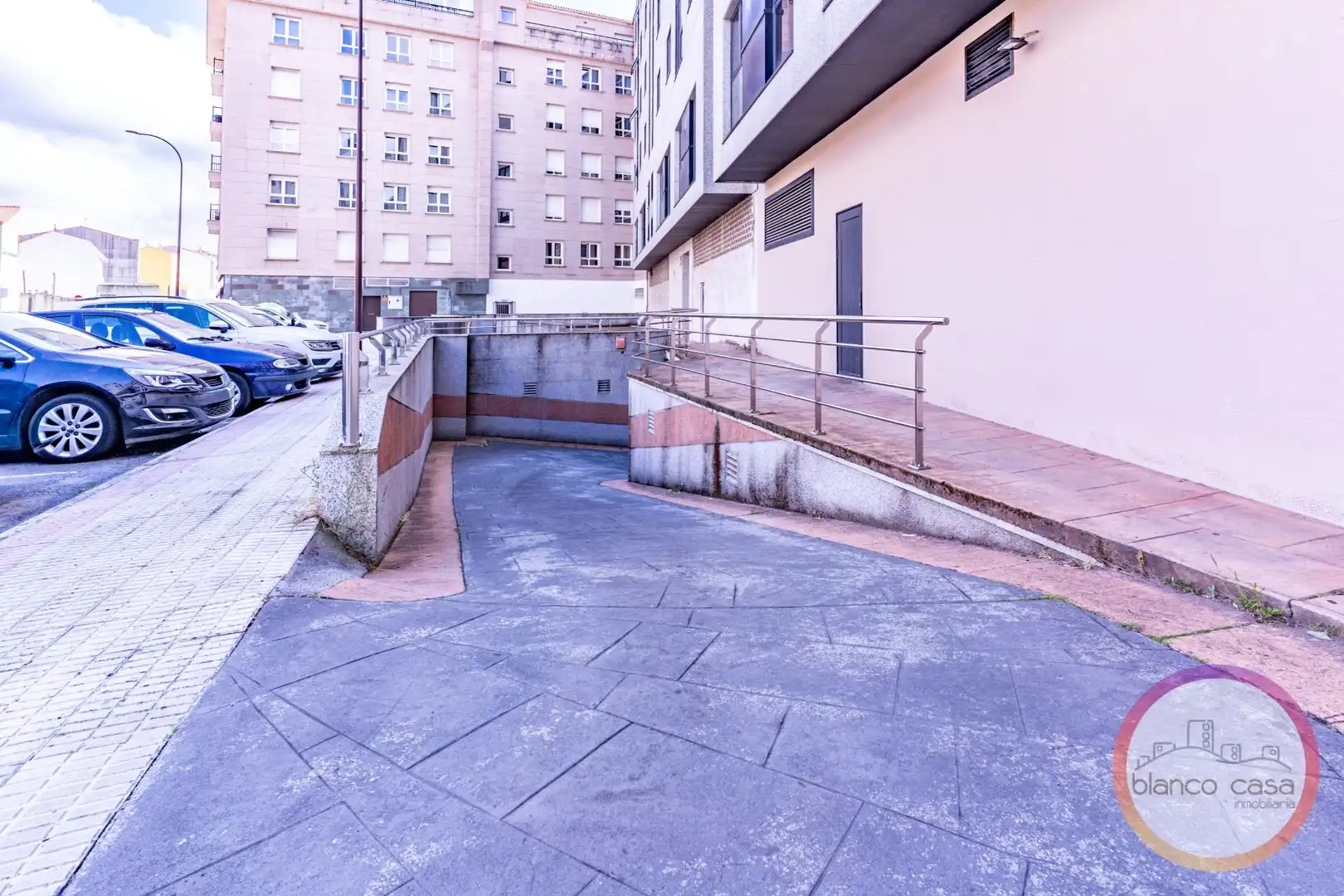 Vista exterior de Garaje en venta en Carballo
