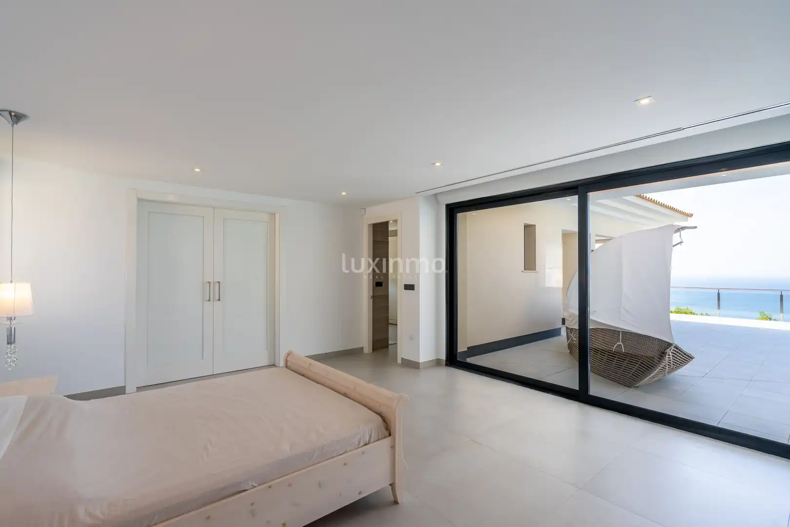 Schlafzimmer von Haus oder Chalet zum Verkauf in Altea mit Klimaanlage, Heizung und Terrasse