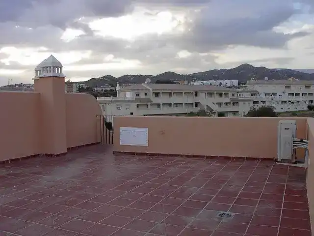 Terraza de Piso en venta en Torrox con Aire acondicionado, Jardín privado y Piscina
