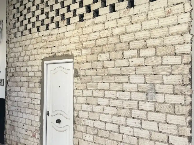 Vista exterior de Local en venta en Málaga con Alarma