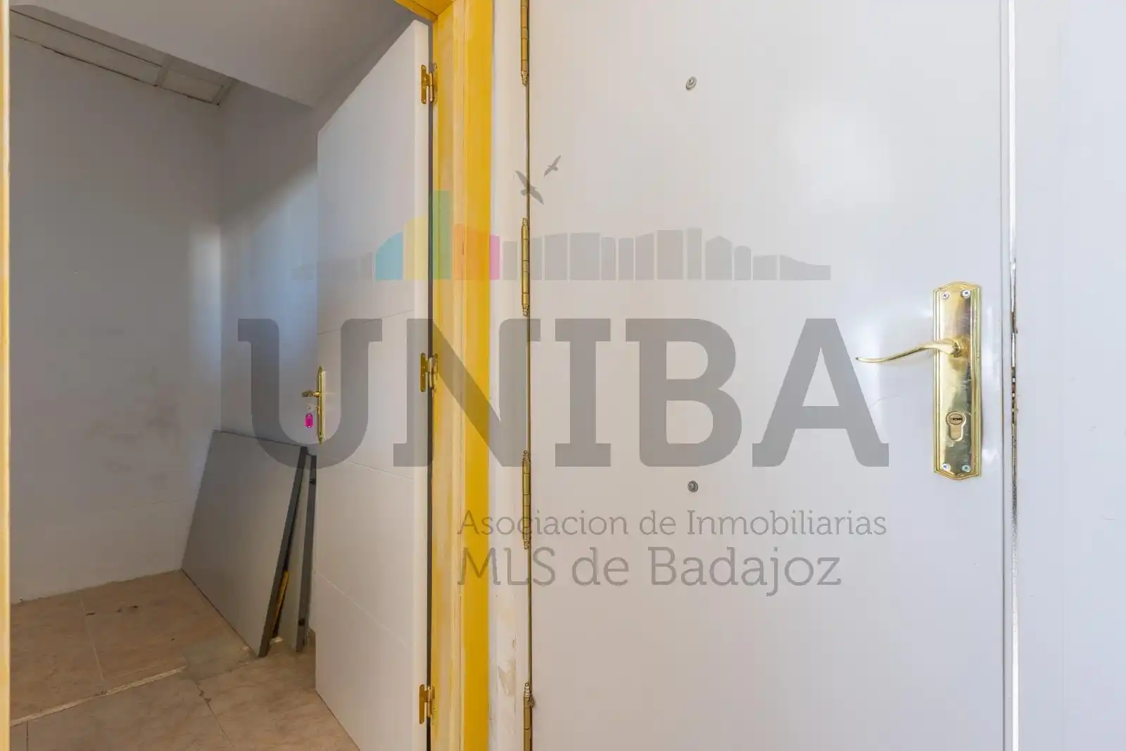 Industrial buildings for rent in La Garrovilla 