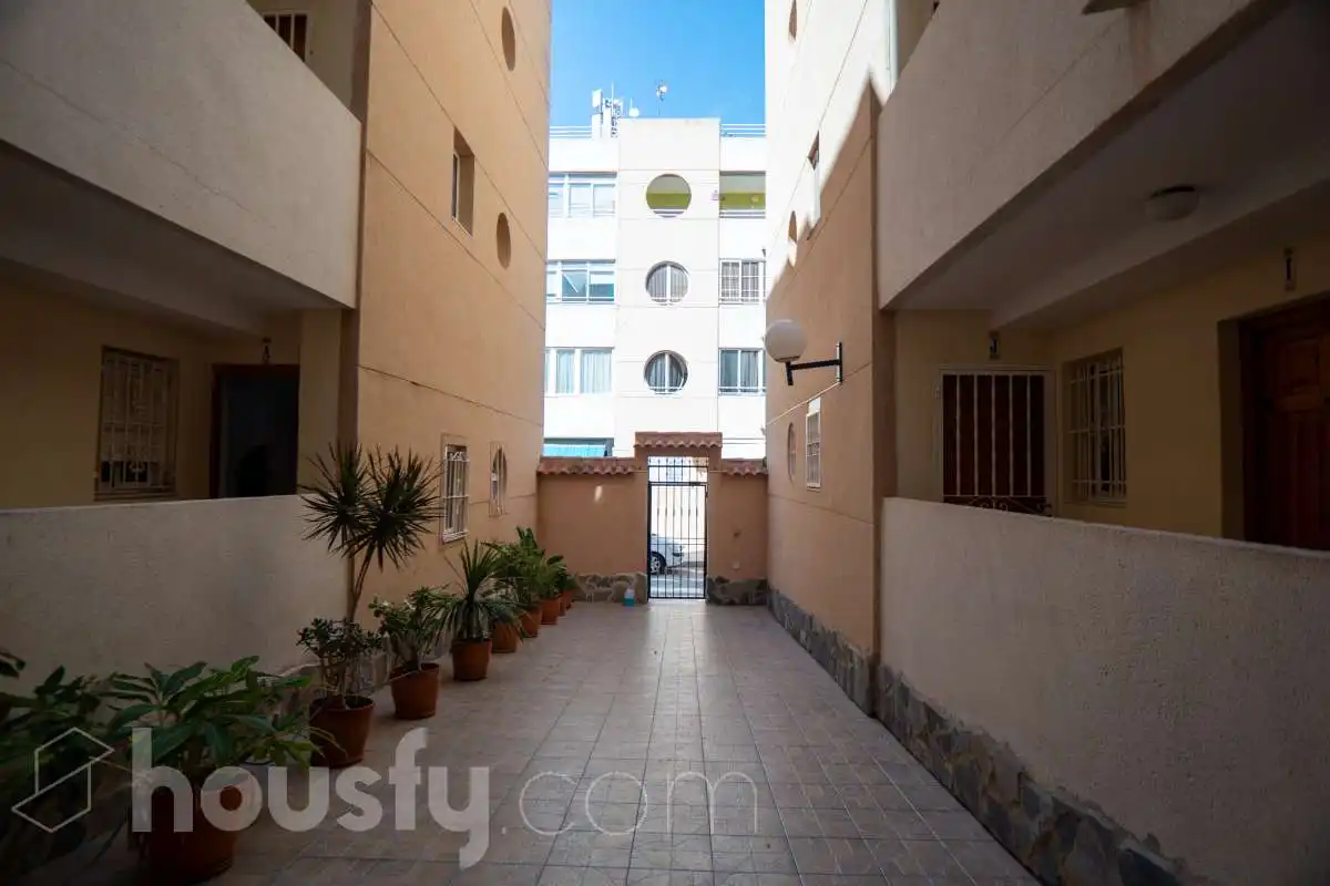 Flat with terrace for sale in Avenida de  Robleda ., imagen 33