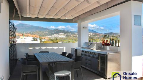 Foto 2 von Dachboden zum Verkauf in Calle Pico Alcazaba, Benatalaya, Estepona