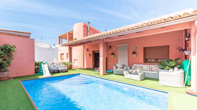 Casa-chalet en Venta en El Verger