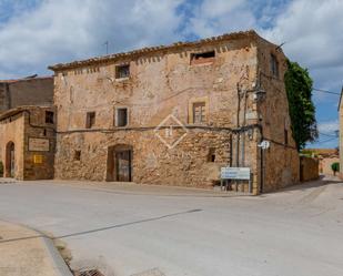 Vista exterior de Finca rústica en venda en Cistella amb Jardí privat