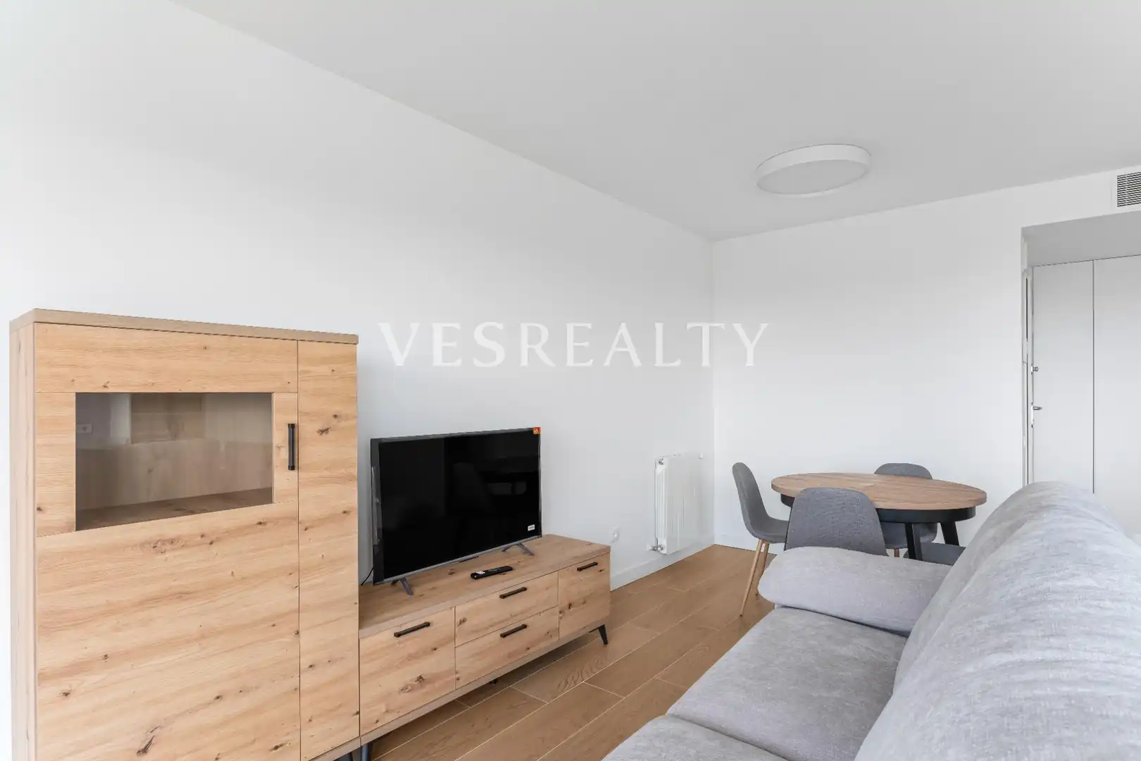 Apartament de lloguer a Calle Isabela Católica, Benalúa