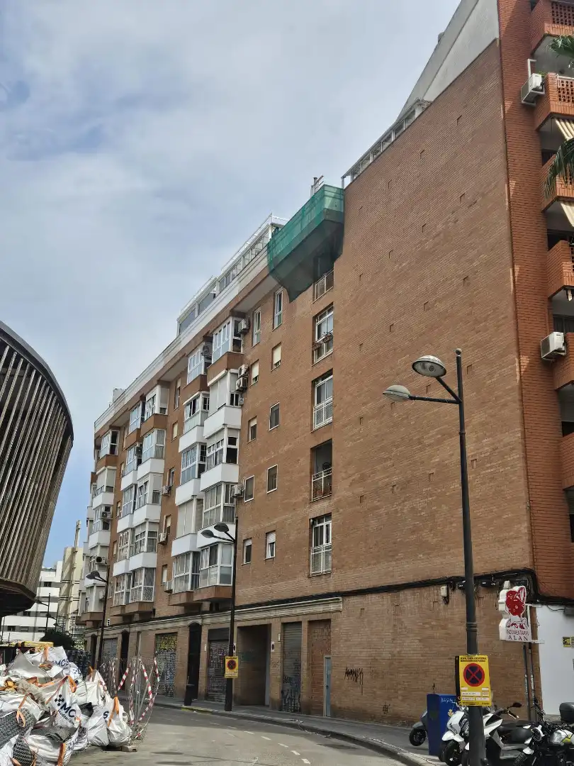 Vista exterior de Pis en venda en Valencia amb Aire condicionat i Forn