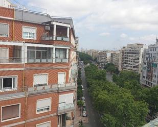 Vista exterior de Àtic en venda en  Valencia Capital amb Terrassa