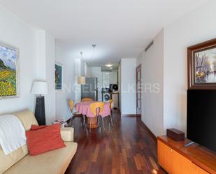 Exterior view of Apartment for sale in  Barcelona Capital  with Air Conditioner, Heating and Parquet flooring