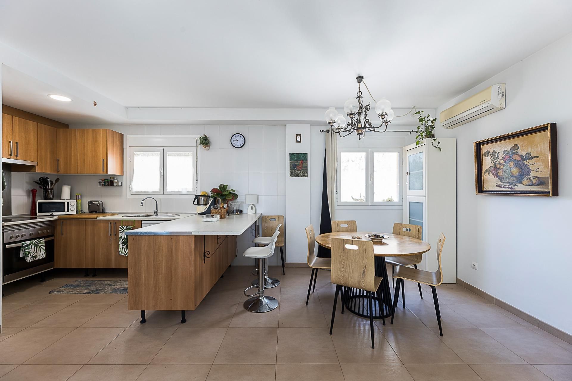 Kitchen of Flat for sale in Manacor  with Balcony