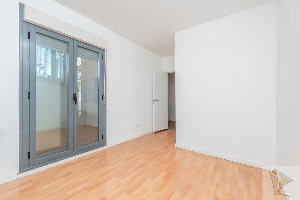 Bedroom of Flat for sale in El Escorial  with Storage room and Community pool
