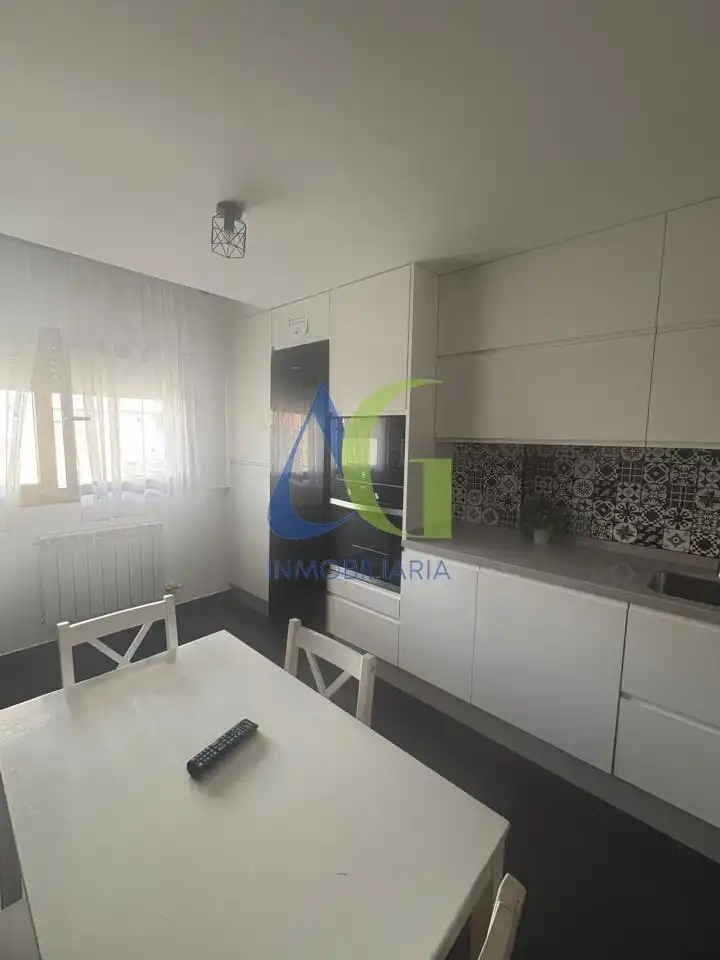 Kitchen of Houses for sale in San Andrés del Rabanedo  with Heating, Terrace and Storage room