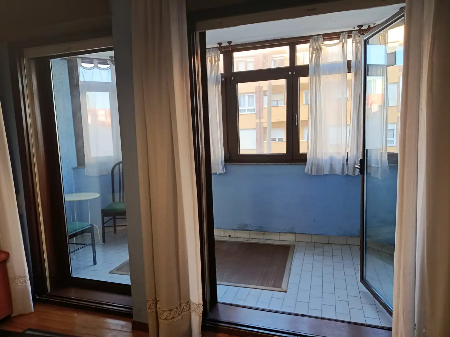 Habitación de Apartamento en venta en Santander con Calefacción, Trastero y Amueblado