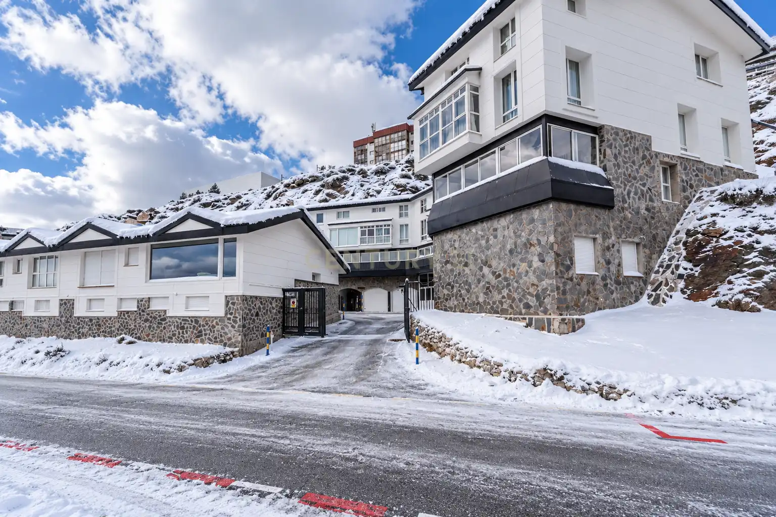 Vista exterior de Dúplex en venta en Zona alta
