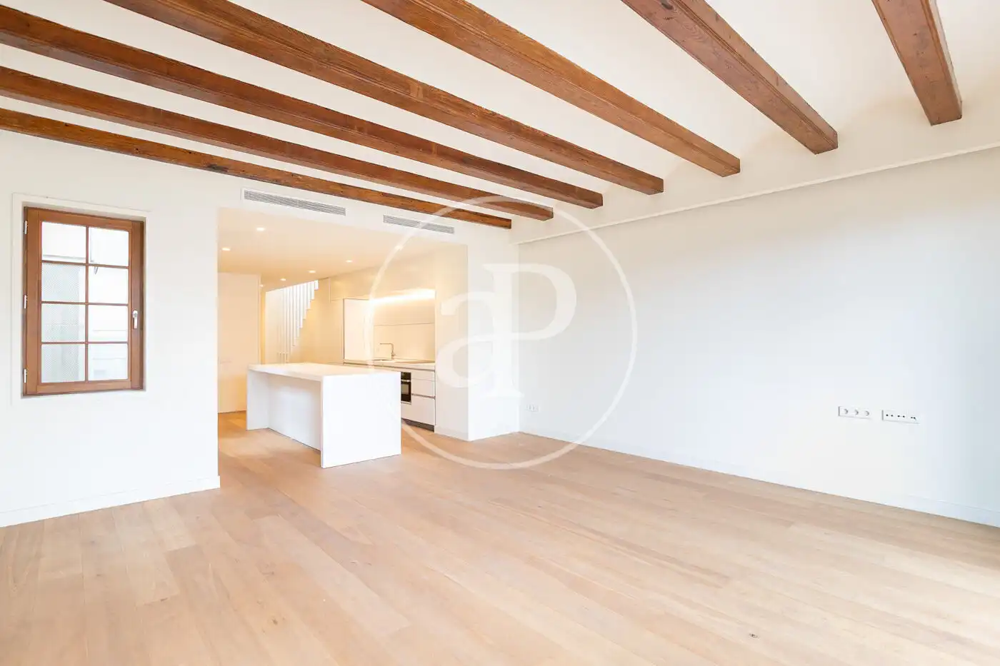 Attique avec terrasse à vendre à Carrer de Pau Claris