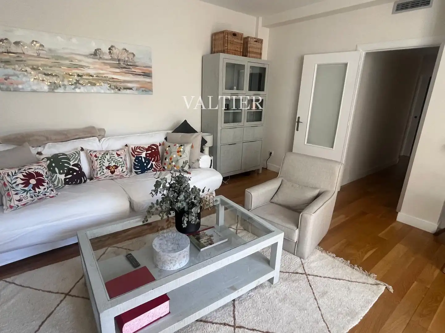 Sala de estar de Piso de alquiler en Madrid con Aire acondicionado, Trastero y Amueblado