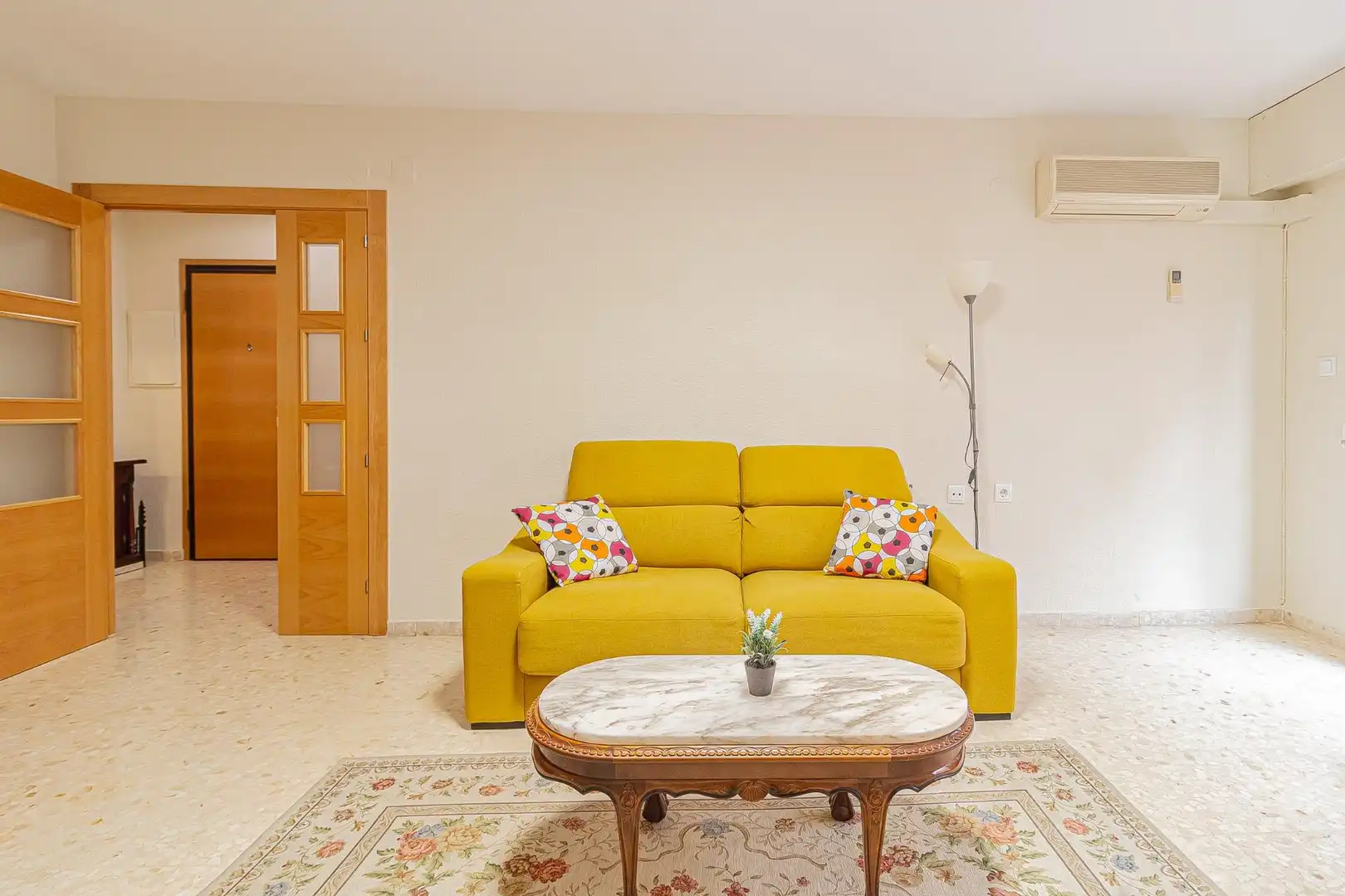 Sala de estar de Piso en venta en Cartagena con Aire acondicionado y Balcón