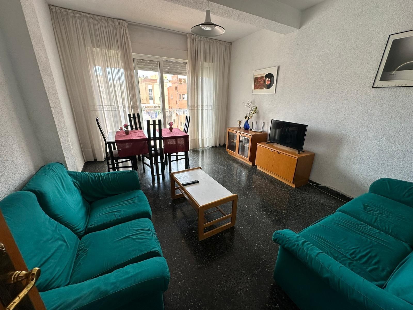 Flat to rent in Calle de Alfonso XIII, Casco Antiguo, Cartagena ciudad