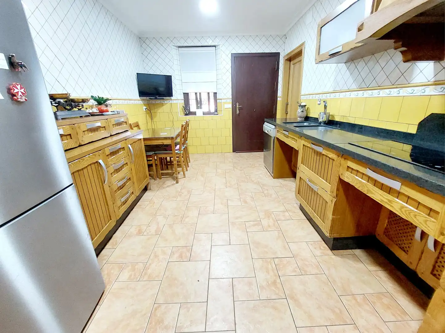 Cuina de Casa o xalet en venda en Córdoba amb Aire condicionat, Calefacció i Terrassa