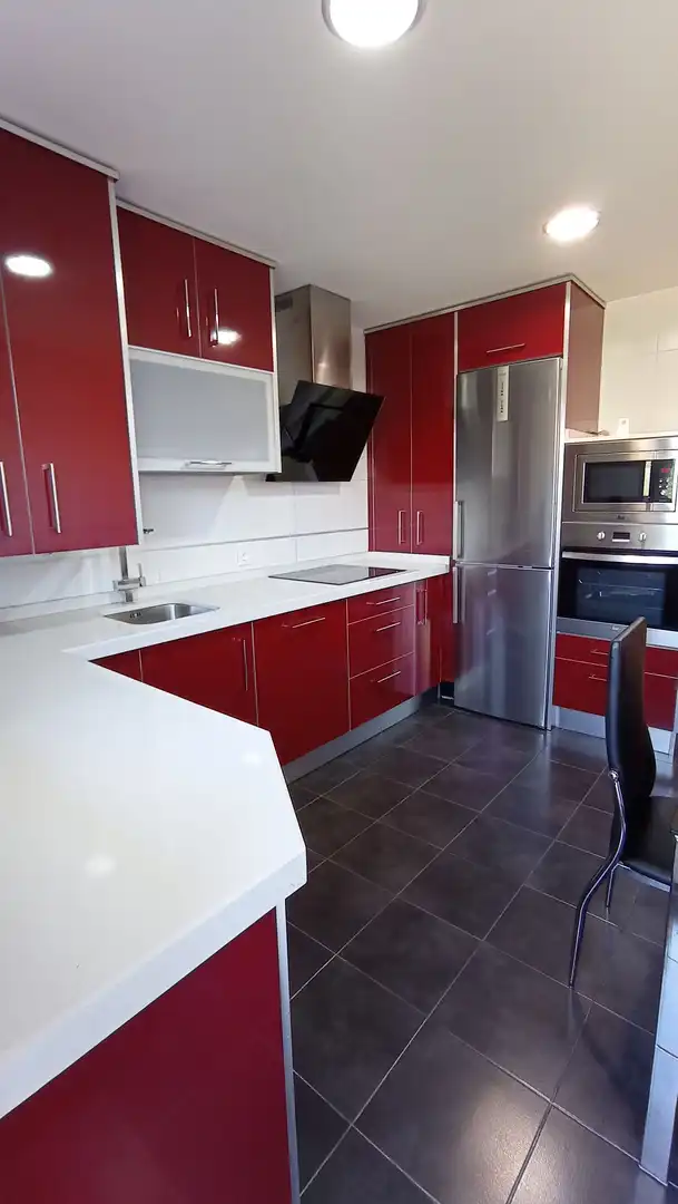 Cocina de Casa adosada de alquiler en Pelabravo con Calefacción, Jardín privado y Parquet