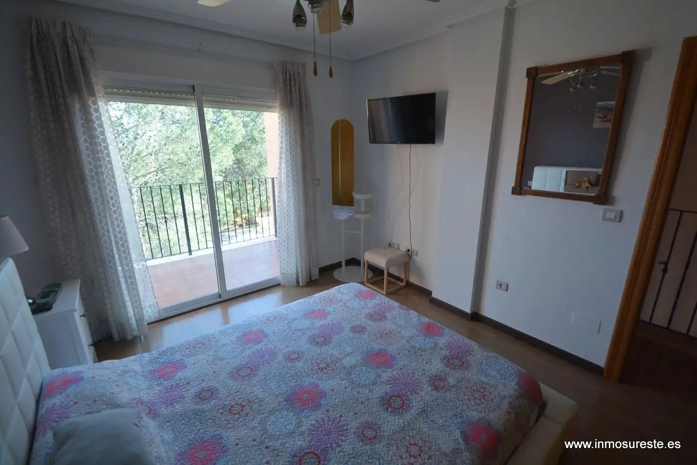 Dormitori de Casa adosada en venda en Orihuela amb Aire condicionat, Terrassa i Balcó