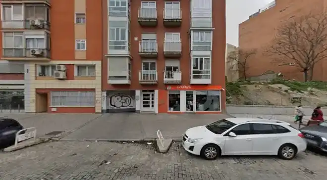 Wohnung mit Aufzug zum Verkauf in Usera