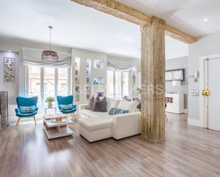 Living room of Apartment for sale in  Madrid Capital  with Air Conditioner, Heating and Storage room