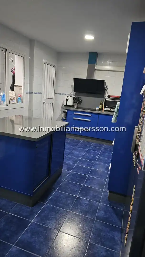 Cuina de Pis en venda en Écija amb Aire condicionat i Terrassa