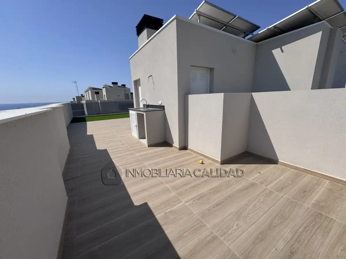 Terraza de Piso en venta en Santa Pola con Calefacción, Trastero y Piscina