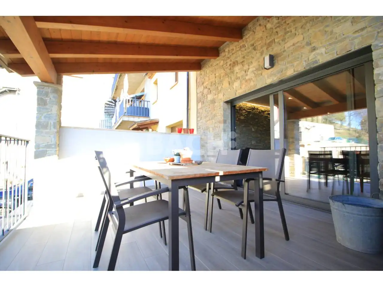 Terraza de Casa o chalet de alquiler en Oristà con Calefacción, Jardín privado y Parquet