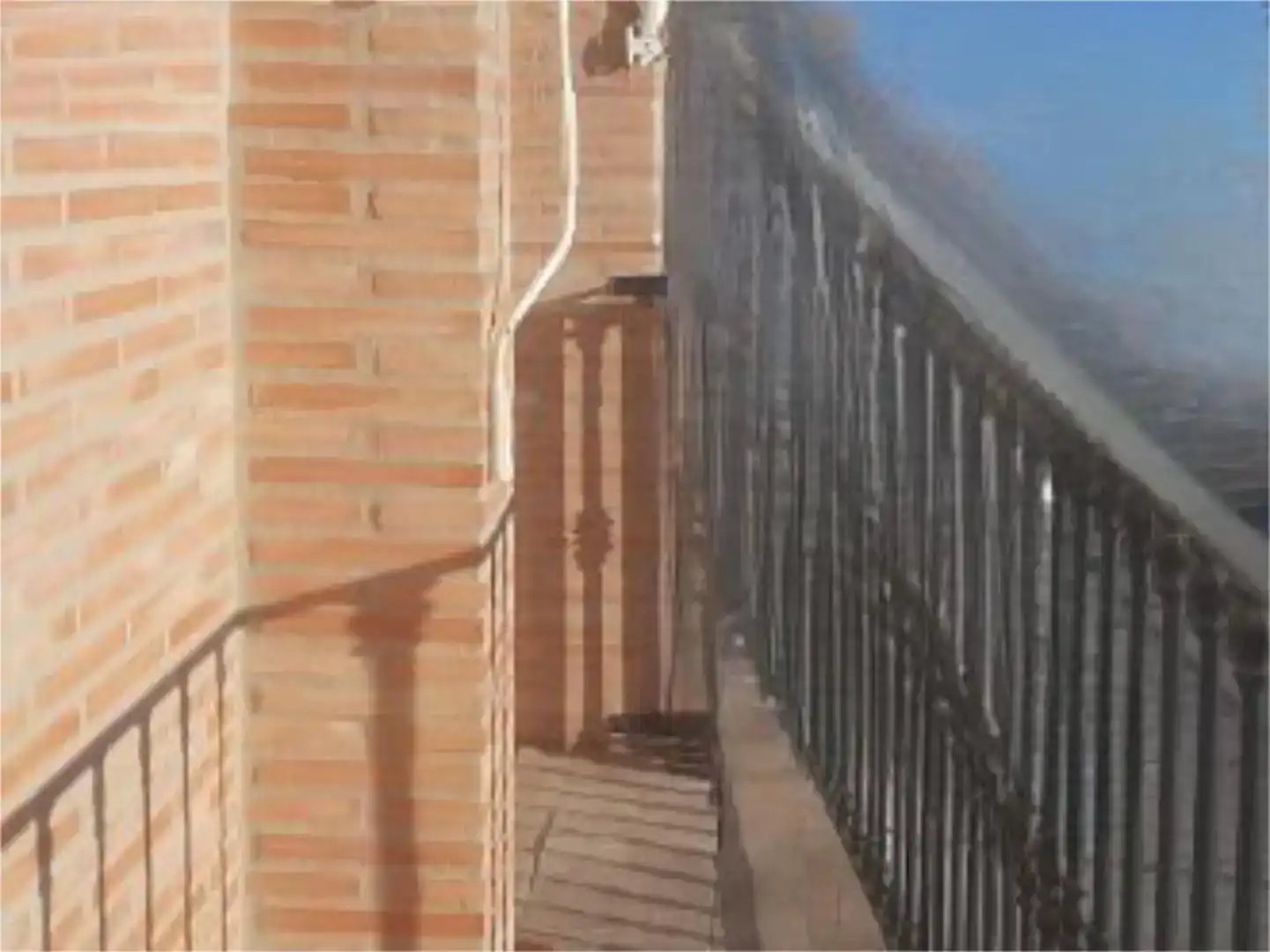 Terrassa de Casa adosada en venda en Riba-roja de Túria amb Aire condicionat i Balcó