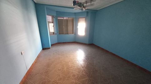 Foto 2 de Piso en venta en Torredelcampo, Jaén