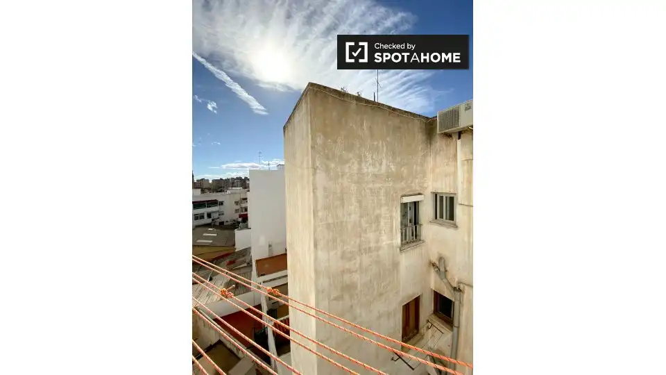 Habitación en Barrio de Campanar