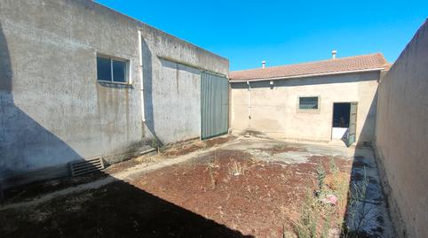 Foto 3 von Fabrikhallen zum Verkauf in Calle Eras, Villafáfila, Zamora