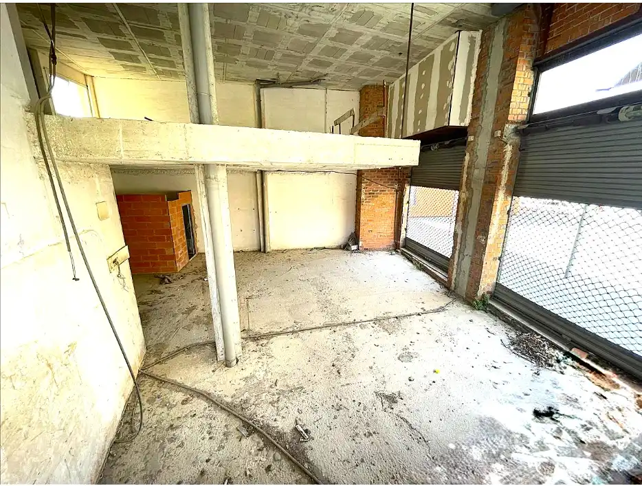 Business premises for sale in Carrer de Pi i Margall, imagen 13