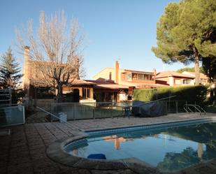 Swimming pool of House or chalet for sale in Simancas  with Heating, Private garden and Terrace