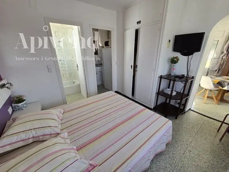 Villa con piscina in vendita a Pení, imagen 23