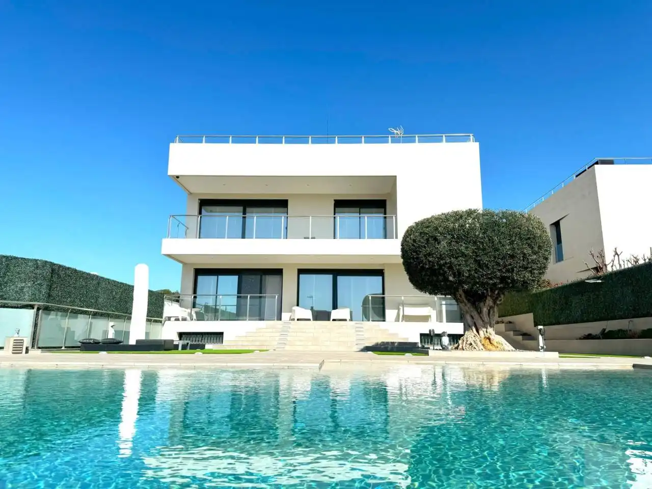 Villa avec piscine à vendre à Montgat
