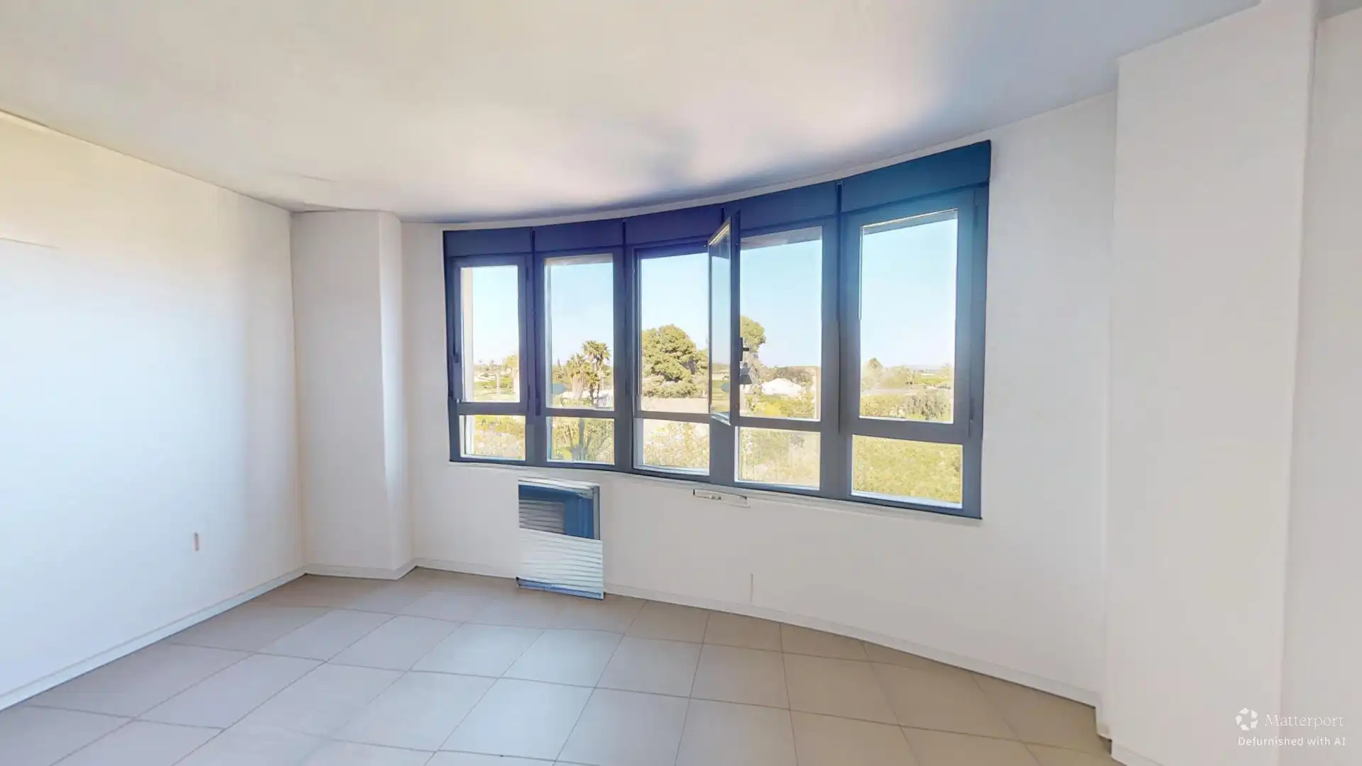 Piso en venta en Elche / Elx con Amueblado y Balcón